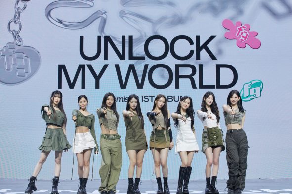 【レポート】fromis_9、アルバム『Unlock My World』でカムバック！「私たちの勇気と意志を込めたアルバムです」（ROH JISUN）
