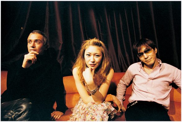 globe、25年ぶりに甦るドーム公演！ 大迫力のティザー映像公開