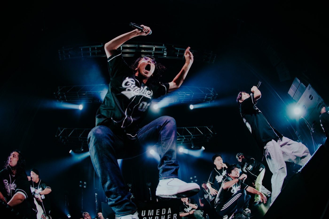 梅田サイファー、ツアー最終公演レポート。13人組ヒップホップクルーが放つバラエティと密度に感じる未来 - 画像一覧（2/14）