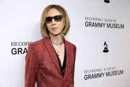 YOSHIKI、新曲「Requiem（レクイエム）」の発売延期を発表！「亡くなった母への思いがあり、曲の終わり方が決められない」 - 画像一覧（1/9）