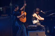 【レポート】岸谷香、弾き語り2マンツアーでmiwaを絶賛！「歌よくて最高！」 - 画像一覧（5/5）