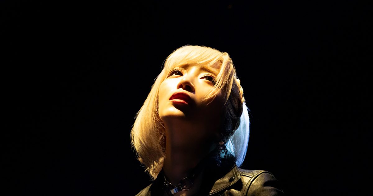 ReoNa、初の日本武道館公演『ピルグリム』がライブ映像作品化！初回盤