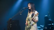 羊文学、台北で開催した初海外ワンマンライブのレポート到着！台湾のアーティスト・LUCYとのコラボも - 画像一覧（18/23）
