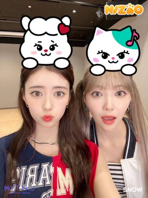 NiziU、オリジナルフレーム＆スタンプが「SNOW」に登場