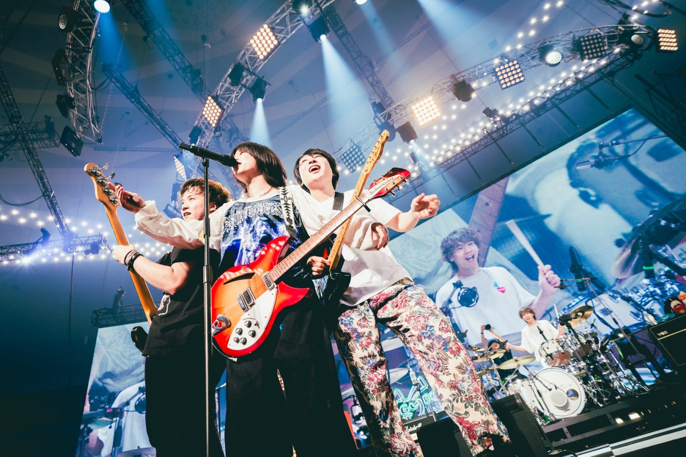 【ライブレポート】ねぐせ。初の日本武道館単独公演。4人の音楽が放つ多幸感、武道館中に満面の笑顔が広がった夜 - 画像一覧（3/16）