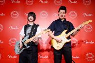 【あのちゃん】粗品＆あの、Fender Flagship Tokyo1周年記念イベントに登壇！息ぴったりのギターセッションも披露 - 画像一覧（1/14）