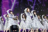 【ライブレポート】乃木坂46、初の香港単独ライブで6,000人を魅了！「また必ずみんなで香港へ戻ってきます！」（梅澤美波） - 画像一覧（8/15）