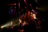 【SMA50th】Base Ball Bearと橋本絵莉子のライブ･イベント『なかなか(いい感じの)男女』。ふた組ならではの信頼感と空気感に溢れたステージを振り返る - 画像一覧（3/24）