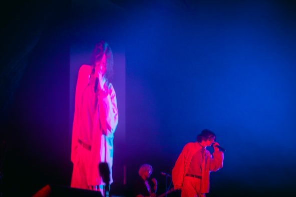 米津玄師、2月に開催した東京ドーム公演より「Plazma」「BOW AND ARROW」のライブ映像を公開