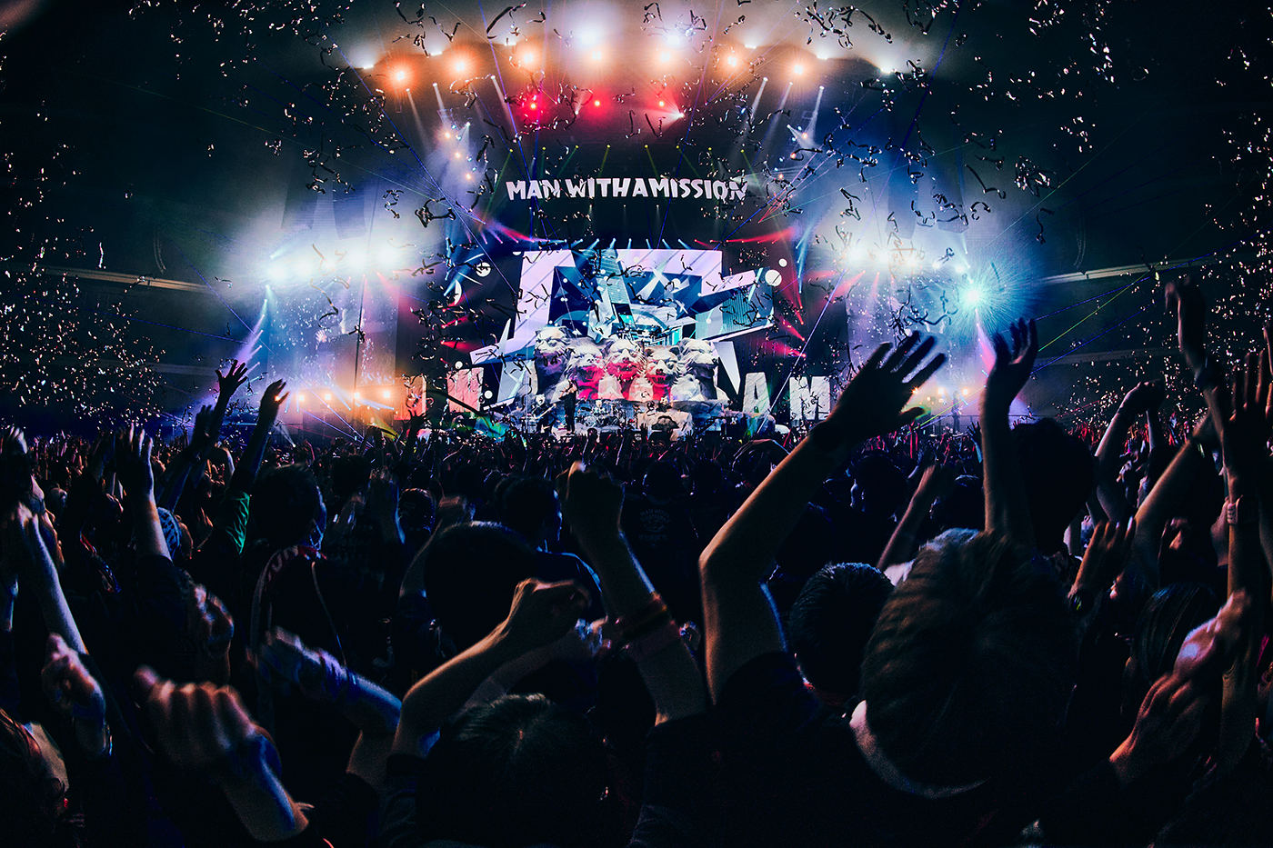 MAN WITH A MISSION 15周年アリーナツアーがライブ映像作品化！一夜限りの劇場上映も決定 - 画像一覧（1/6）
