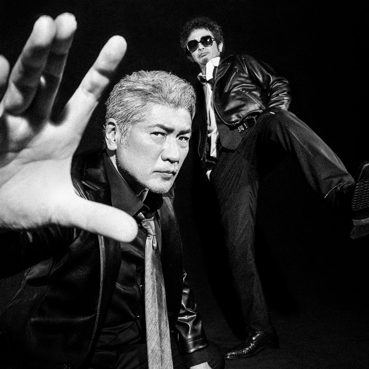 奥田民生×吉川晃司のユニット“Ooochie Koochie”初アルバムの全曲レビュー公開