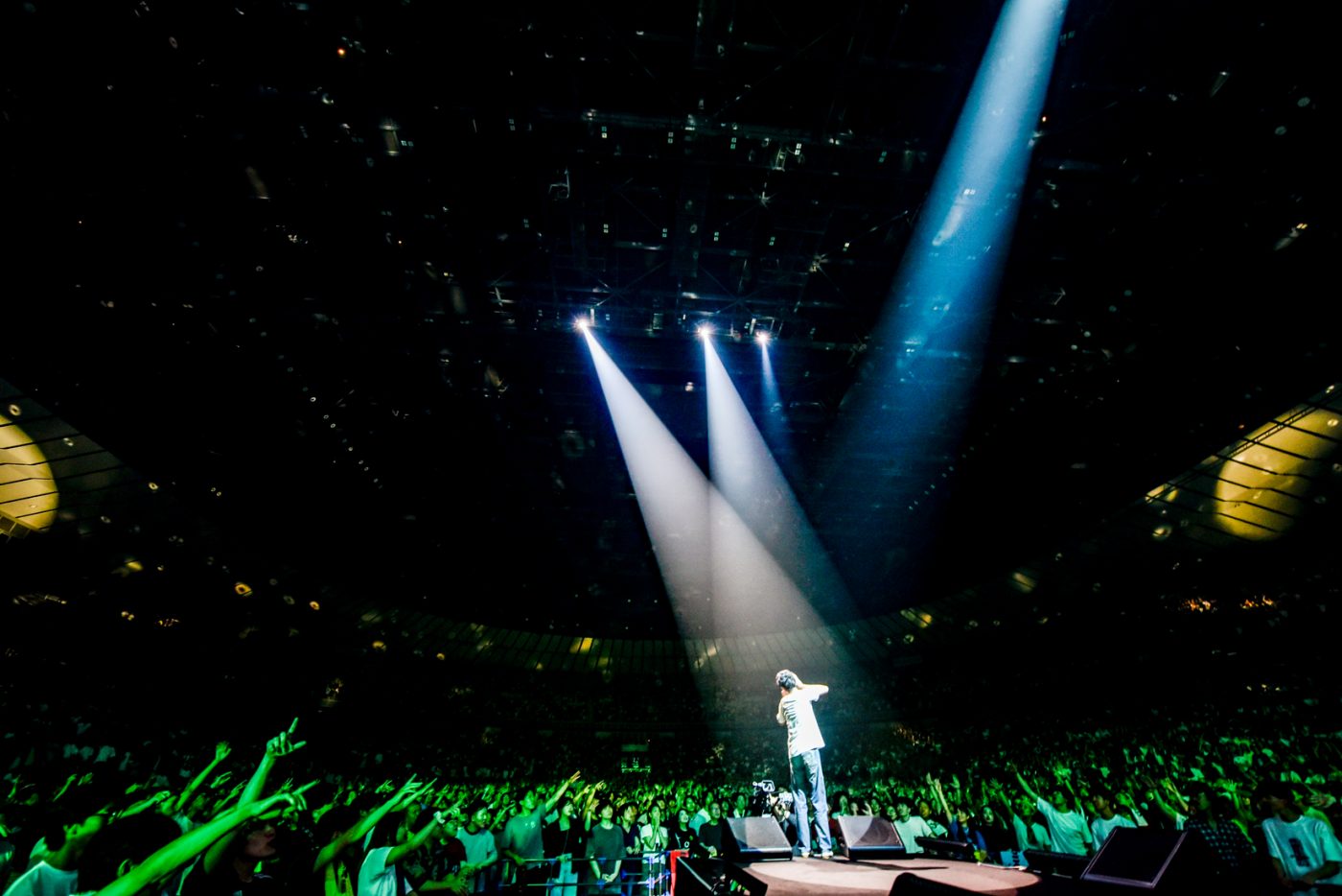 【ライブレポート】Suchmosカムバック。快楽的なグルーヴが渦巻いた5年10ヵ月ぶりのワンマンライブ『Suchmos The Blow Your Mind 2025』2デイズ初日を振り返る - 画像一覧（8/11）