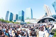 【ライブレポート】Superfly、10年ぶりの大阪でのフリーライブで2.3万人を魅了！「音楽の力はすごい！音楽が好き！」 - 画像一覧（10/10）