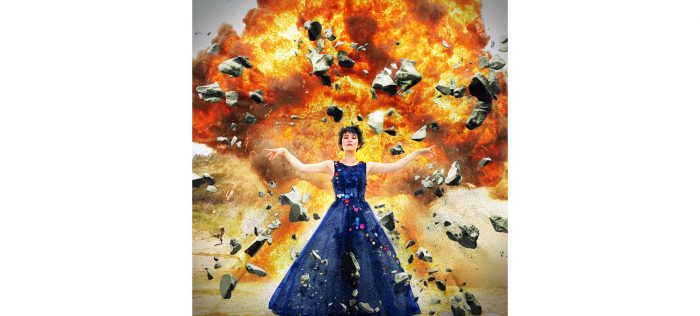 眉村ちあき、新曲「Individual」の個性爆発なジャケット写真公開