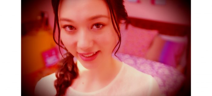 強運を味方にしてきた最強のラッキーガール！ Alisa、堤幸彦監督が手がけた「Post Stamps」MV公開