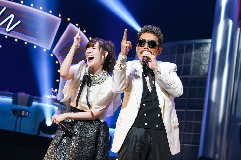 「やっぱり”音楽は心のワクチン”なんだ」。鈴木雅之、40周年ツアーで鈴木愛理と大ヒット曲をコラボ - 画像一覧（2/12）