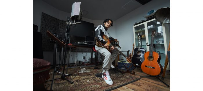 常田大希（King Gnu/millennium parade）、アディダス新モデル着用ビジュアル公開