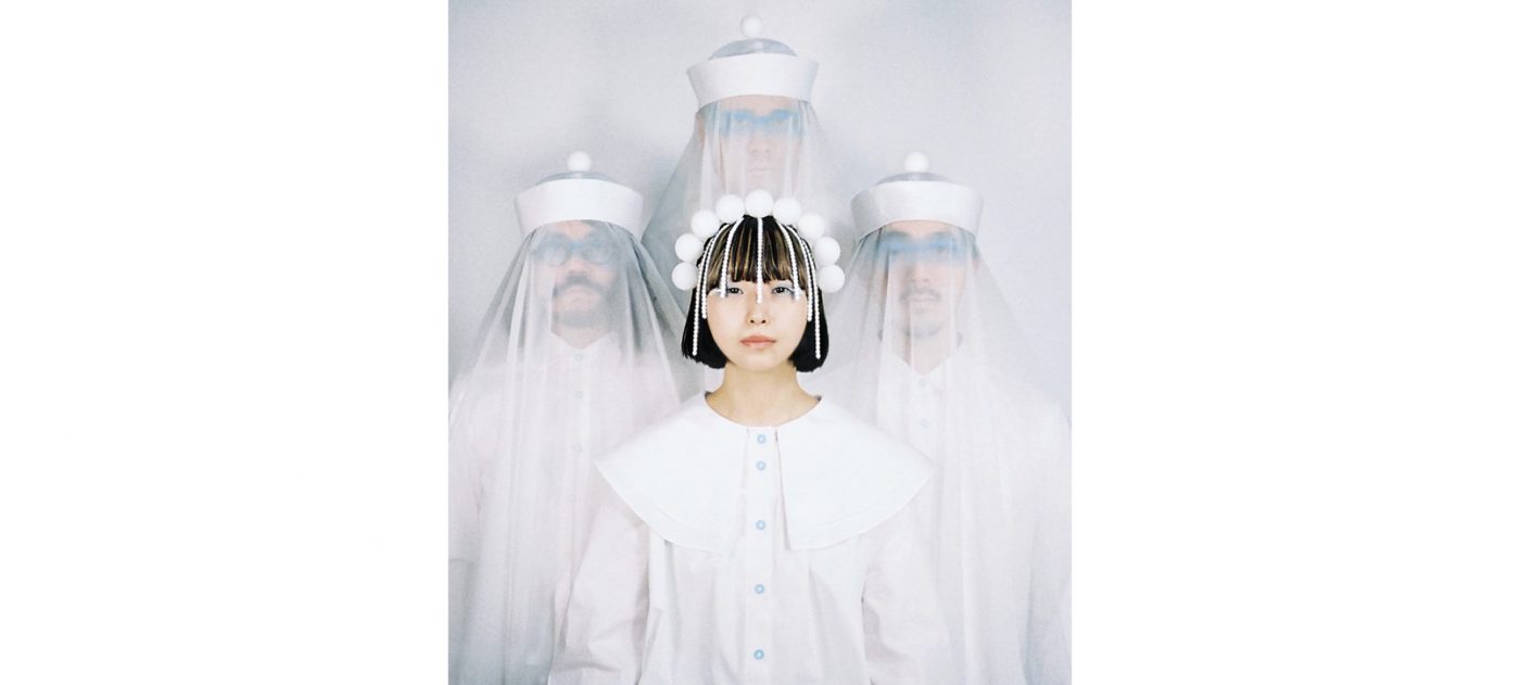 尾崎リノ、新作EP『幽霊たち』のジャケット写真＆収録内容の詳細を発表