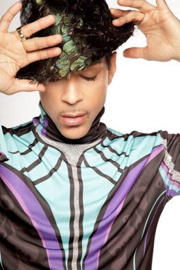 プリンス、ニューアルバム『ウェルカム・2・アメリカ』よりリードシングル「ホット・サマー」本日解禁