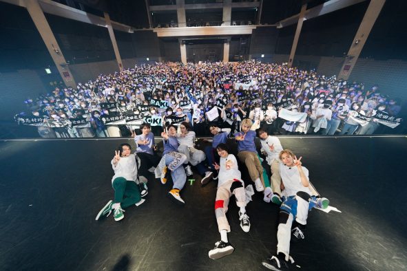 SUPER★DRAGONのファンネームが“BLUE”に決定！「その光で僕らを照らして」