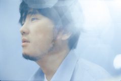 秦基博、『映画ざんねんないきもの辞典』主題歌「サイダー」を配信リリース！ MVのプレミア公開も決定