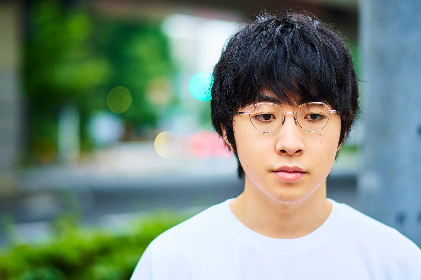 崎山蒼志、創造性発揮の新作。“雨、ディスコ、リミナルスペース”をイメージした歌詞が切なく巡るダンスチューンの質感 - 画像一覧（5/9）