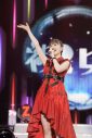 ももクロ、ABEMAにて『祝典』ツアーファイナル公演の見逃し配信が開始！“完全版”だけの特別映像も - 画像一覧（7/10）