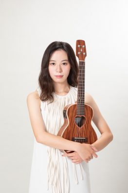 ウクレレジュニア世界チャンピオン・rena、メジャーデビュー記念＆バースデーライブが決定