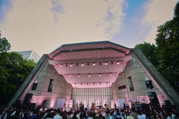 indigo la End、夏夜の日比谷野音で新レーベル発足＆新曲「そのままの冷たさで」リリースを発表