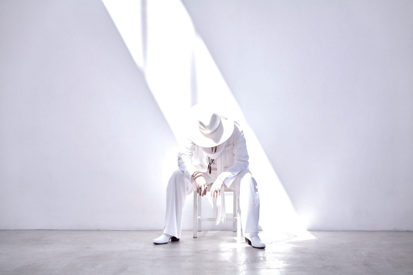 石井竜也、“忘れ去られた教え”をコンセプトにした2年半ぶりのソロアルバムのリリースが決定