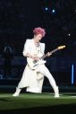 MIYAVI、国立競技場でロックなエール！ 「ここで演奏できたことは誇り」 - 画像一覧（2/5）
