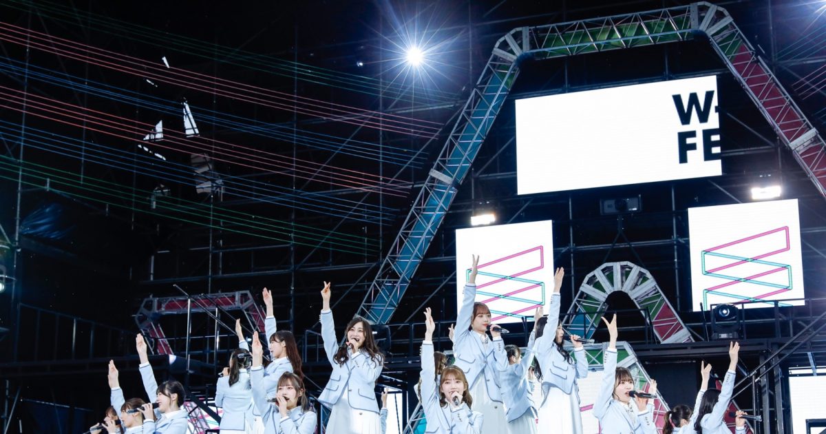 日向坂46、『W-KEYAKI FES.2022』に出演！ 全国アリーナツアーも発表
