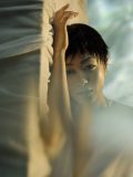 宇多田ヒカル、映画『キングダム 運命の炎』主題歌「Gold　～また逢う日まで～」のアーティスト写真＆ジャケットビジュアル解禁