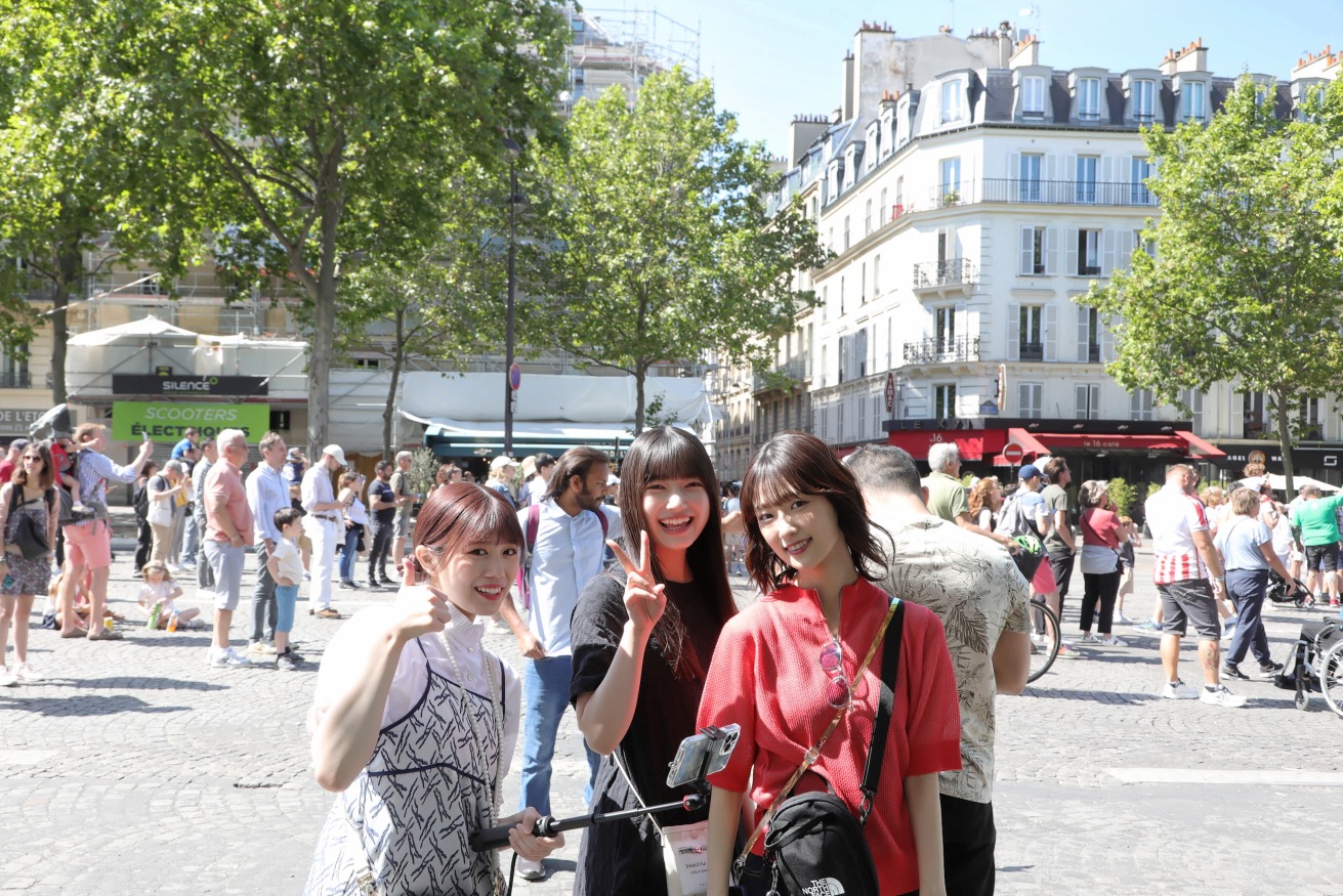 【ライブレポート】櫻坂46、初の海外イベントでフランス・パリの1万5,000人のオーディエンスを魅了 - 画像一覧（6/25）