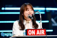 日向坂46影山優佳の卒業セレモニーのステージ上で行われた“ラジオの公開収録”の模様が早くもOA決定 - 画像一覧（1/2）
