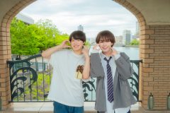 なにわ男⼦・⼤橋和也が大西流星主演映画『恋を知らない僕たちは』撮影地にサプライズ訪問！愛あふれる2ショット公開
