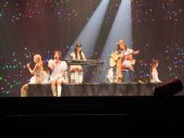 【ライブレポート】Girls²デビュー5周年記念ワンマンライブを開催！「このステージまで連れてきてくれて本当にありがとう」 - 画像一覧（9/22）