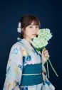 のん、浴衣姿に大反響！「顔小っさ」「向こう側が透けて見えそうな透明感」 - 画像一覧（8/9）