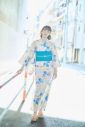 のん、浴衣姿に大反響！「顔小っさ」「向こう側が透けて見えそうな透明感」 - 画像一覧（4/9）