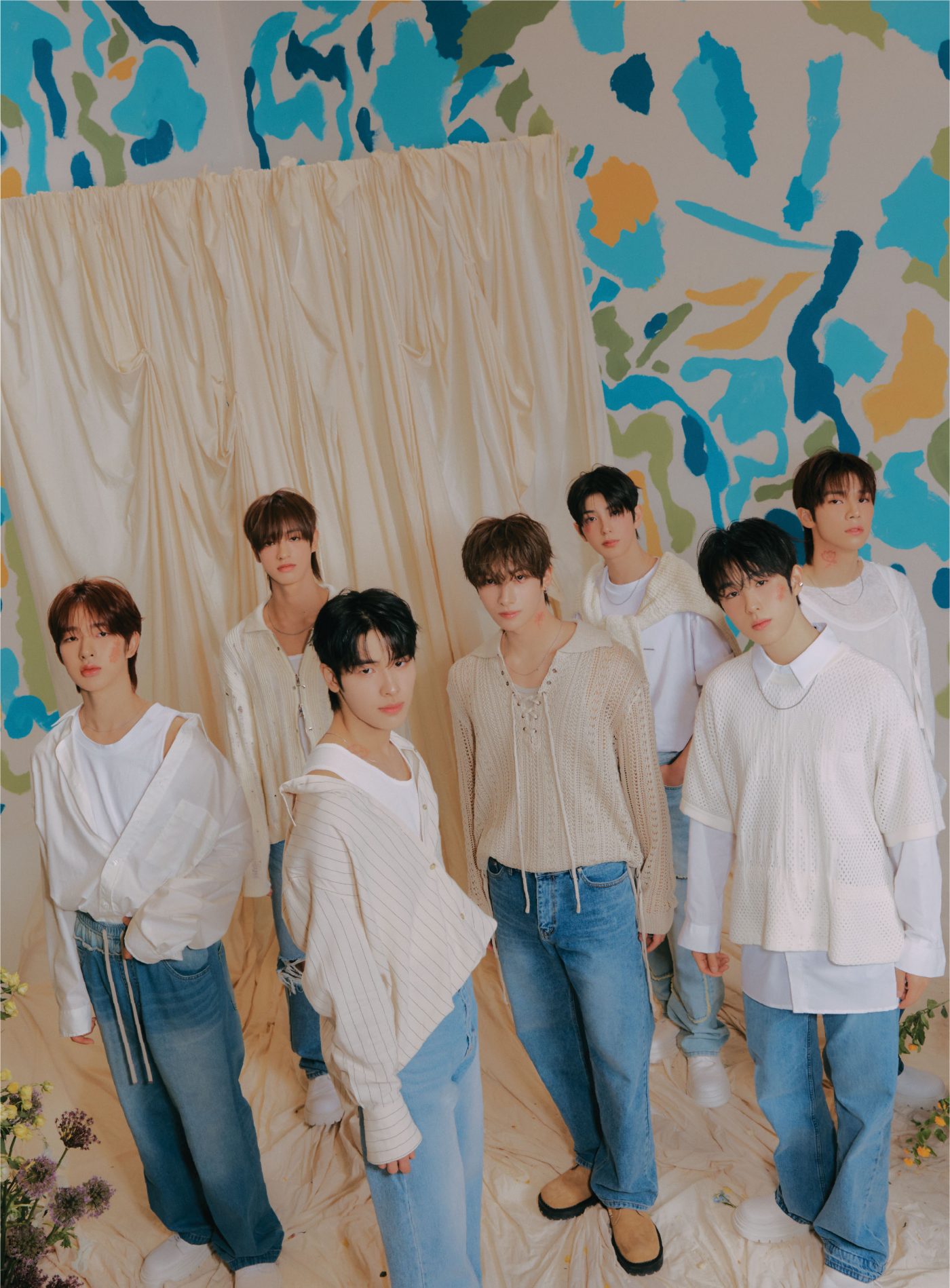 NEXZ、ディオールのメイクアップと最新ルックで『SPUR』表紙に初登場！日本初ショーケースのライブ・ビューイングも決定 - 画像一覧（3/3）