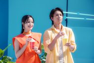広瀬すず×山下智久、夏の装いでマックカフェの新TVCMに再登場！「フラッペしちゃった（ハート）」 - 画像一覧（22/27）