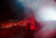 【ライブレポート】羊文学『FUJI ROCK FESTIVAL’25』に登場！「フジロック、大好き！」（塩塚モエカ） - 画像一覧（11/12）