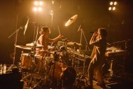 [Alexandros]、「いつか一緒に歌おうな！」。7月31日のZepp Osaka公演ライブレポート到着 - 画像一覧（2/8）