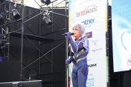 手越祐也、エヴァ・渚カヲルのコスプレで圧巻の歌唱パフォーマンス - 画像一覧（2/11）