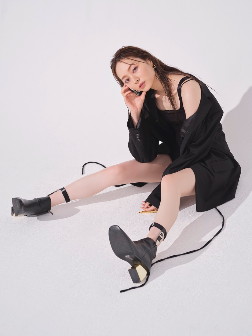 アイドル界の“美の象徴”が魅せる圧巻ビューティ！ 乃木坂46・梅澤美波、『B.L.T.』で初ソロ表紙