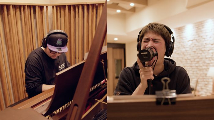 ONE OK ROCK、ボーカルとピアノのみの「Renegades」新ver.を本日リリース！ 特別映像も公開