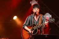 「僕カップヌードルと同い年なんですよ」。山崎まさよし、伝説のライブハウスで25年間の総括ライブ - 画像一覧（4/9）
