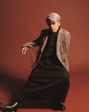 大森元貴、『NYLON JAPAN』に登場！ 妖艶なショットを先行公開