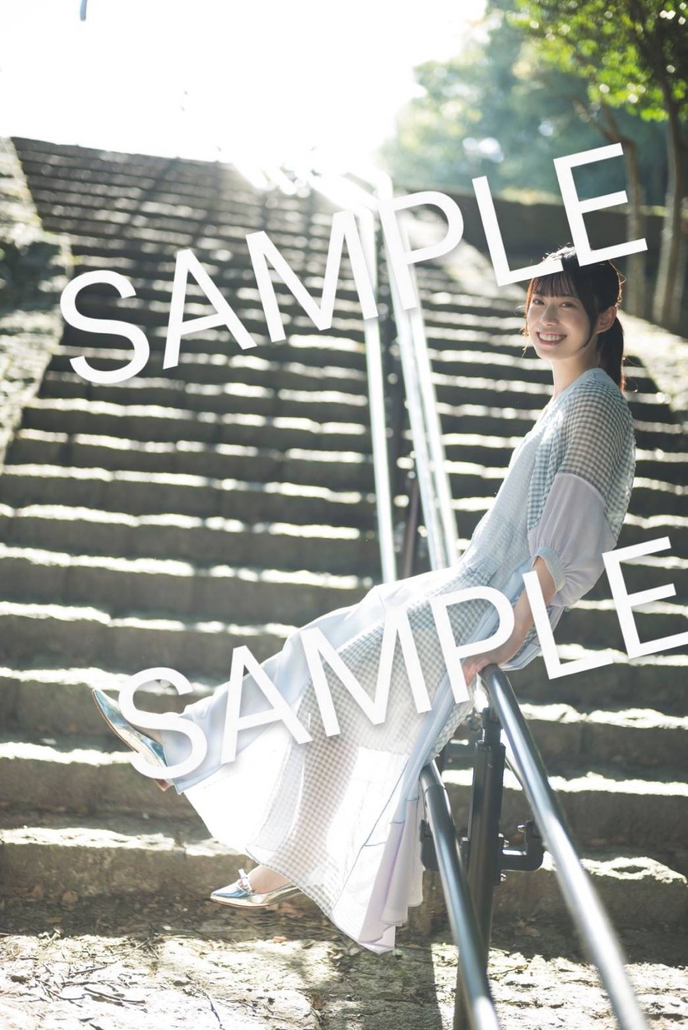 日向坂46・東村芽依、1st写真集のタイトルが『見つけた』に決定！ 各種表紙デザインも公開 - 画像一覧（18/37）