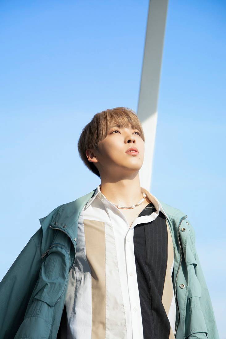 男澤直樹、1stデジタルシングル「Behind the moonlight」MVをフル尺公開